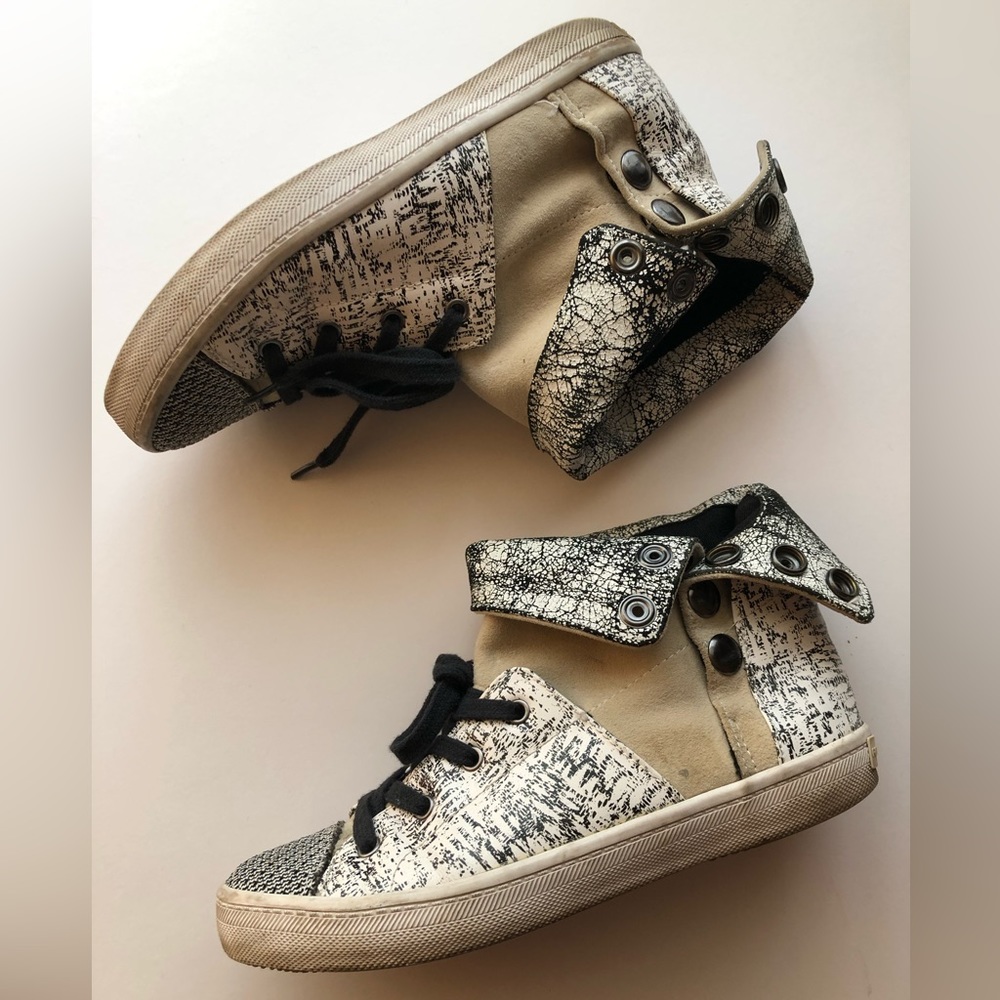 Rebecca Minkoff Spencer Fold Over Sneaker Sz 7M GUC